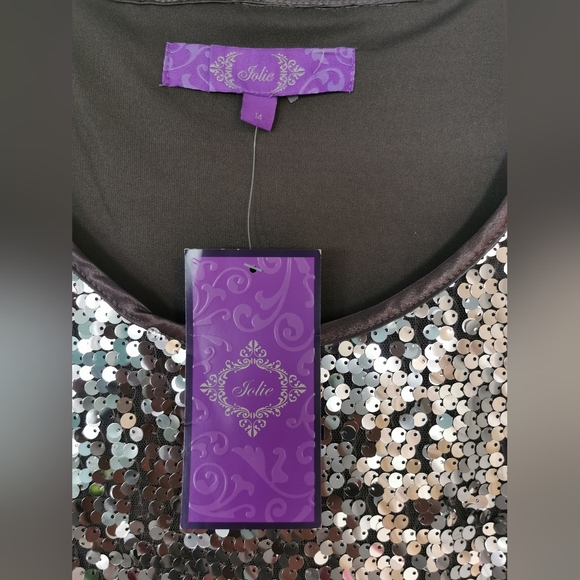 Silver Sequence sleeveless dress - Picture 2 of 4